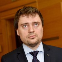 Rīgas administratori atbalsta Vircava atlaišanu; jāgaida arodbiedrības saskaņojums