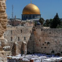 ES brīdina Serbiju par plāniem pārcelt vēstniecību Izraēlā uz Jeruzalemi