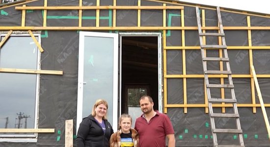 Лобода подарила семье, чей дом был разрушен российской ракетой, новое жилье