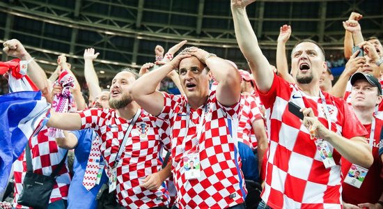 Хорватские ультрас атаковали фанатов Италии из-за украденного флага 