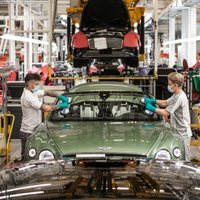 Automašīnu ražošana Lielbritānijā jūlijā nokritusies par 20,8%