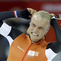 Голландский конькобежец возмутился "воняющими с любой стороны русскими"