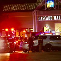 Cтрельба в торговом центре в США: пять погибших