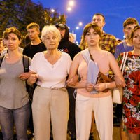 Sievietes baltā – notiks saruna ar Baltkrievijas fotožurnālistēm