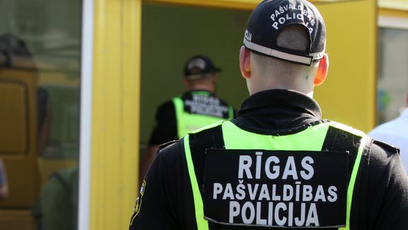 pasvaldibas policija