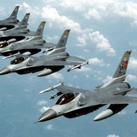 В Эстонии приземлились восемь американских истребителей F-16