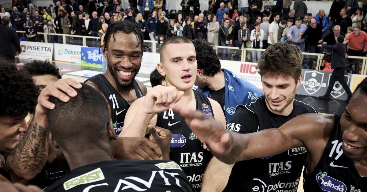 Banki uz Boloņas 'Virtus' vēlas pārvilināt arī Gražuli, ziņo apskatnieks