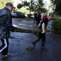 Foto: Vētras postījumi Daugavpilī