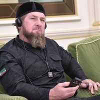 "Удар пришелся в глаз". Кадыров ответил на критику поединка своего сына