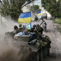 Uzliesmo kara elle: pirms diviem gadiem Ukrainā sākās pretterorisma operācija