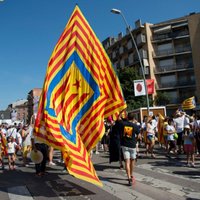 Наступил день референдума в Каталонии: полиция грозит пресечь, власти автономии бунтуют