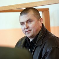Izspiešanā apsūdzētā Kononova krimināllietā atkārtoti atlikta pilna sprieduma sagatavošana
