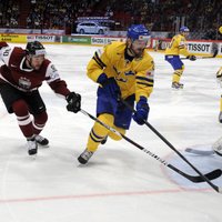Хоккей: сборная Латвии сыграет против грозных шведов
