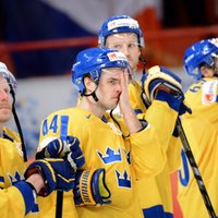 Zviedrijas hokeja izlase pārbaudes spēlē sagrauj Norvēģiju