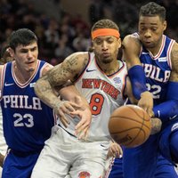 Ņujorkas 'Knicks' nespēj izrādīt pretestību Filadelfijas '76ers'