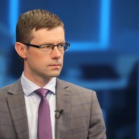 "Новые консерваторы" и "Единство" не спешат поддерживать противника Бурова на выборах мэра Риги