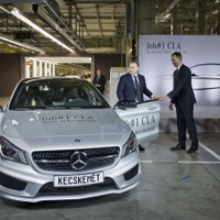 Uzsāk 'Mercedes-Benz CLA' ražošanu; cena no 29 tūkstošiem eiro