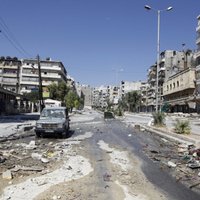 Džihādisti Sīrijā piesituši krustā deviņus cilvēkus