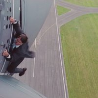 ВИДЕО: "Миссия невыполнима 5" - невероятный трюк Тома Круза за бортом самолета