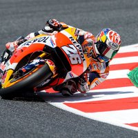 Pedrosa izcīna pirmo starta pozīciju 'MotoGP' Katalonijas posmā