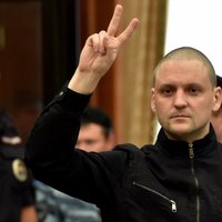 Российский оппозиционер Удальцов приговорен к 4,5 годам заключения