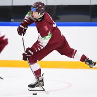 Latvijas izlase pasaules U-18 hokeja čempionāta otrajā spēlē piekāpjas Somijai
