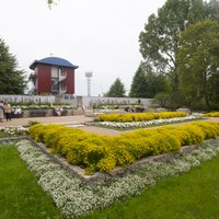 Liepājā atjaunots vēsturiskais Jūrmalas parka akmensdārzs