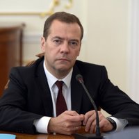 Medvedevs: Krievija Sīrijā aizstāv nacionālās intereses, nevis Asadu