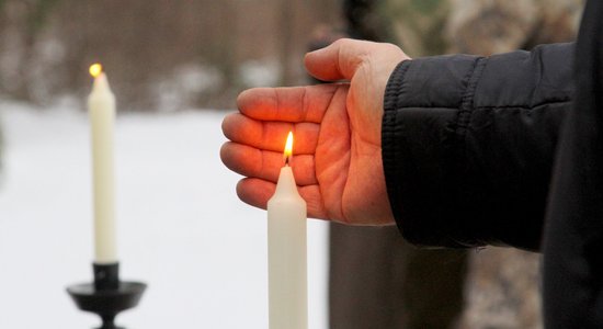 Vai tu jau saplānoji savas bēres – kāpēc nesarīkot šādu sarunu vakaru tuviniekiem?