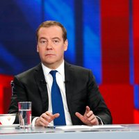 Dmitrijs Medvedevs diskvalifikāciju sauc par 'pretkrievijas histēriju'