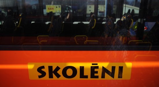 Ne kompensācija, ne transports. Ko darīt, ja pašvaldība nenodrošina bērnu nokļūšanu skolā