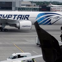 Vidusjūrā avarējušās 'EgyptAir' lidmašīnas meklēšanā tiks izmantots robots