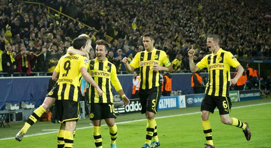 Madrides 'Real' Čempionu līgā piekāpjas 'Borussia'