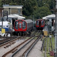 Terorakts Londonas metro: Policija turpina meklēt sprādziena sarīkotāju