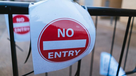 Kiberdrošības speciālisti paskaidro, kāpēc blociņš patiesībā ir droša vieta paroļu uzglabāšanai