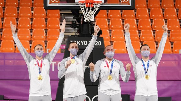 Tokijas olimpiskās spēles, 3x3 basketbola fināls: Latvija - KOK - 71