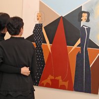 Foto: 'Māksla XO' aplūkojamas Helēnas Heinrihsones un Mišela Kastenjē izstādes