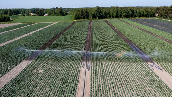 ES pievērsīsies klimata un vides pārmaiņu ietekmei uz mieru, drošību un aizsardzību