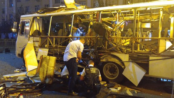 Voroņežā sprādziens iznīcina autobusu - 6