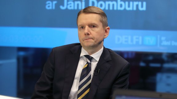 Delfi TV ar Domburu: Pēters Putniņš - 3