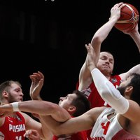 Video: Favorītes Spānija un Grieķija iesoļo 'Eurobasket' ceturtdaļfinālā