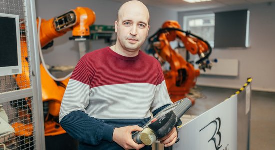 Radošs darbs ar plašām iespējām – kādu karjeru sola robotikas speciālista izglītība