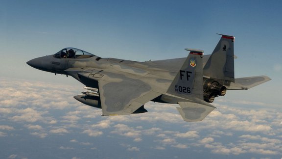 F-15,_71st_Fighter_Squadron,_in_flight