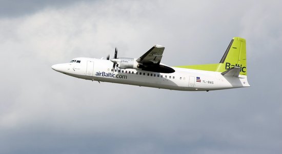 Roni sadusmo 'vīriešu dienas' akcija; atsauktais 'airBaltic' padomes pārstāvis neizpratnē (12:00)