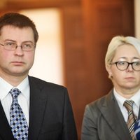 Dombrovskis: Krūmanes pēctecim FKTK jābūt nozares profesionālim