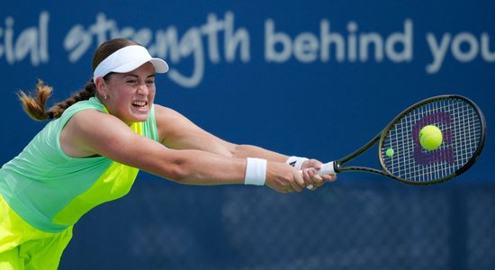 Ostapenko atgriežas WTA rangā labāko desmitniekā