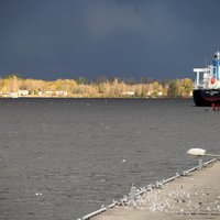'Interfax': Baltkrievija var pārorientēt naftas kravas no Latvijas ostām uz Lietuvu, Ukrainu un Kaļiņingradu
