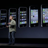 Евросоюз подозревает Apple в нечестной продаже iPhone