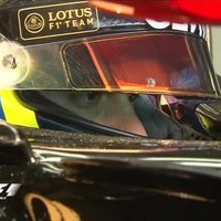 Video: Maldonado lido, Hamiltonam nelabi, 'McLaren' salūst - F-1 testi Barselonā