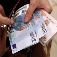 Опрос: жителям Латвии достаточно для жизни 626 евро в месяц
